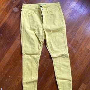 Universal Thread Yellow Ankle & Cropped Jeans